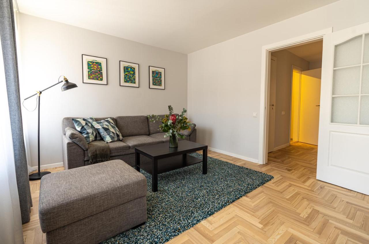 Lovely Apartment In The City Center Kaunas Exterior foto